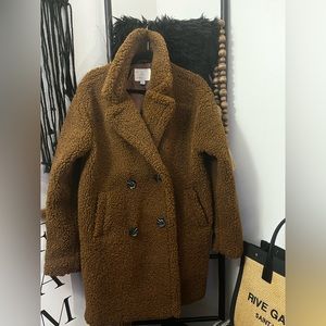 Target Caramel Teddy Peacoat Faux Shearling SZ L
